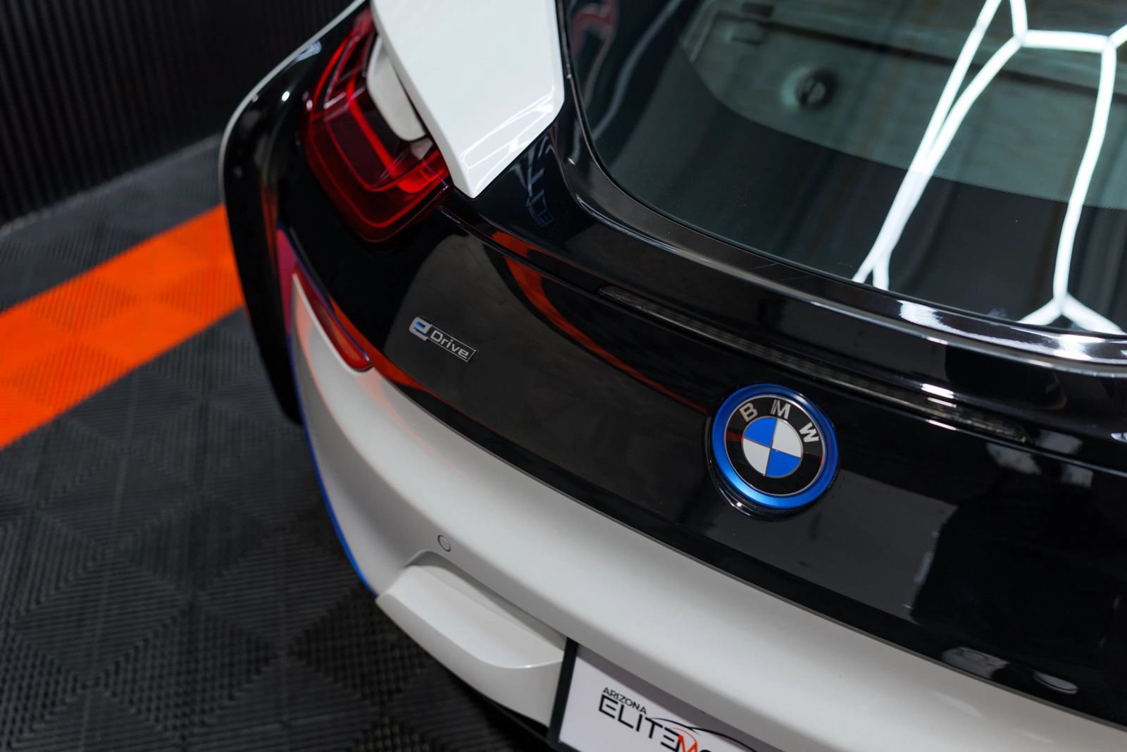 Used 2015 BMW i8 AWD/4WD image 25
