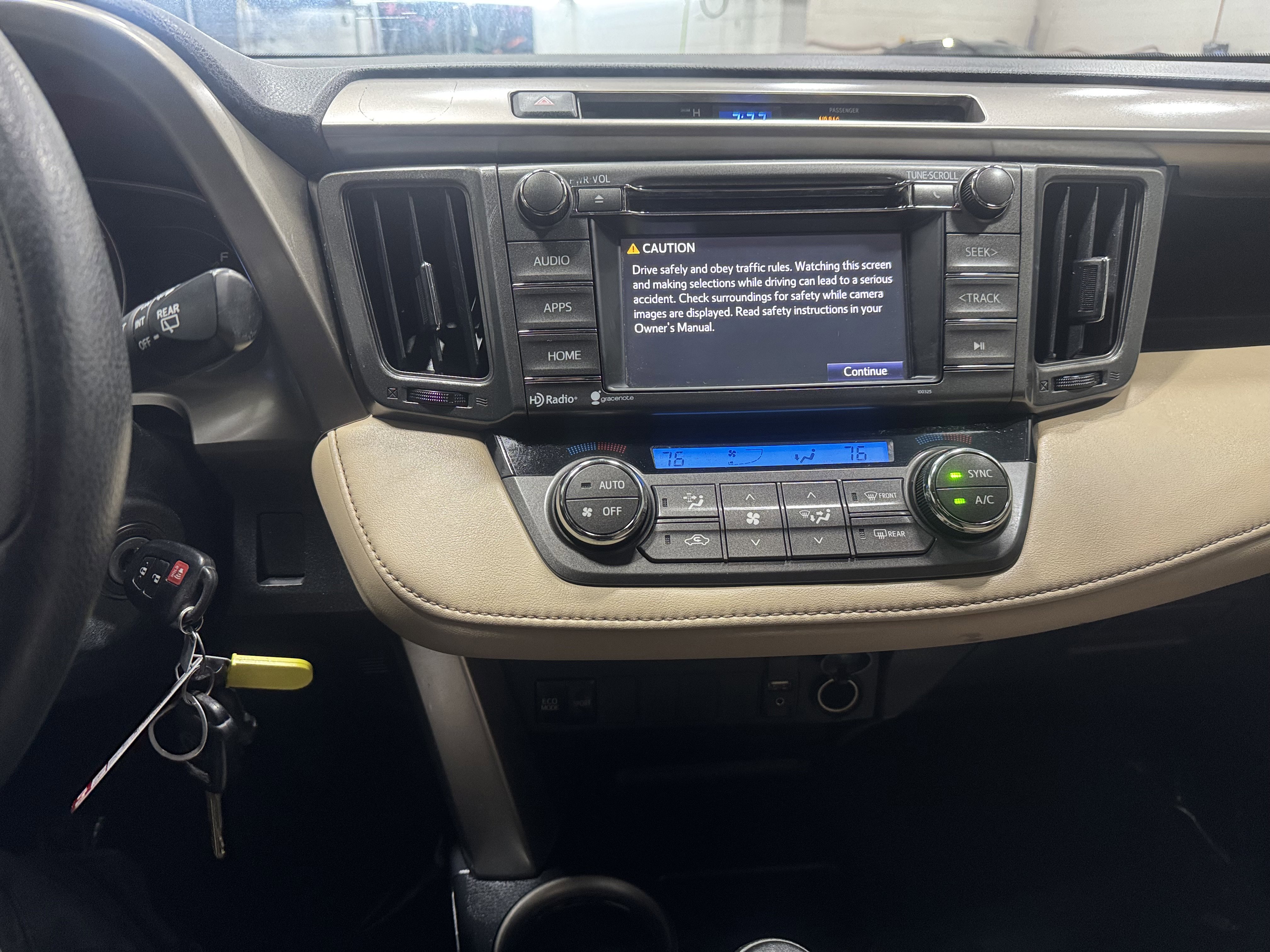 Used 2014 Toyota RAV4 XLE image 27