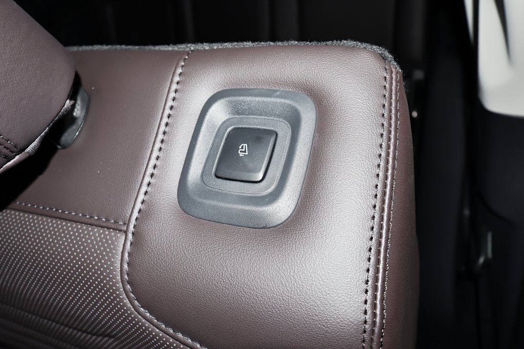New 2025 Ford Expedition Max Platinum w/ Platinum Ultimate Package image 15
