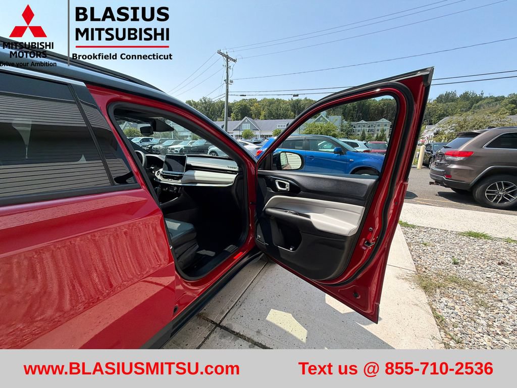 Used 2023 Jeep Compass Limited w/ Sun and Sound Group AWD/4WD image 48