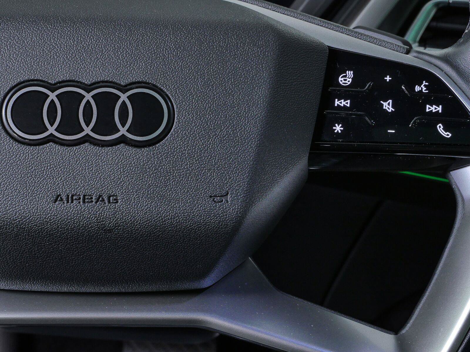 Used 2023 Audi Q4 e-tron Premium Plus w/ Premium Plus RWD image 11