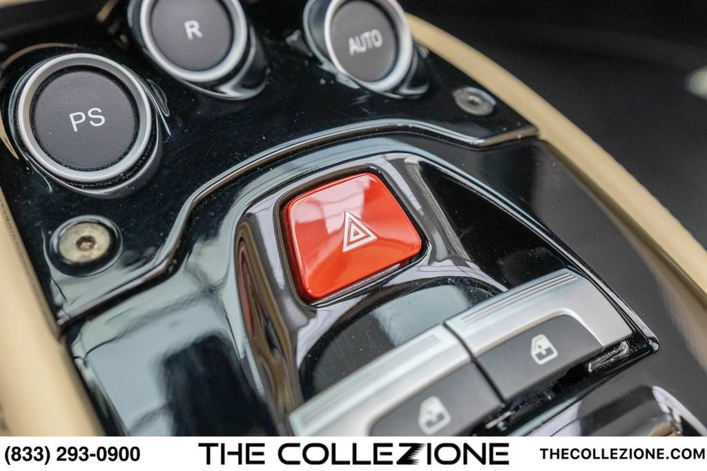Used 2015 Ferrari 458 Spider RWD image 79