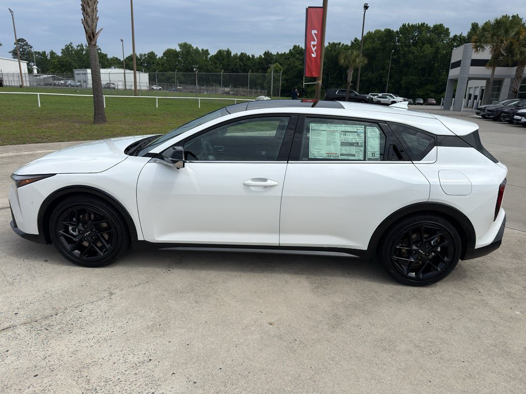 New 2026 Kia K4 GT-Line Turbo FWD image 4