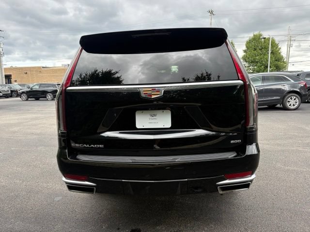 Used 2023 Cadillac Escalade ESV Premium Luxury w/ LPO, Floor Liner Package AWD/4WD image 4