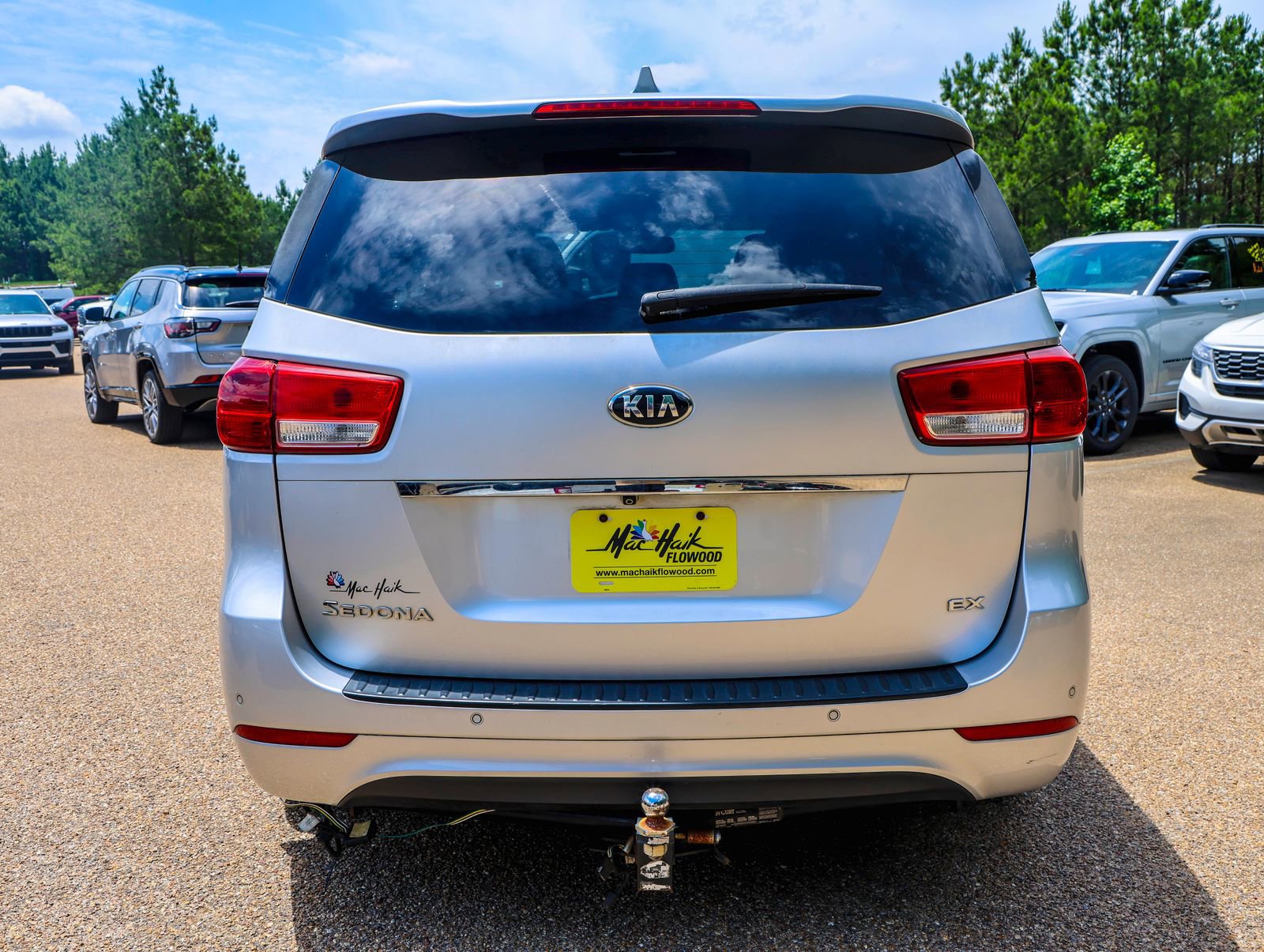 Used 2016 Kia Sedona EX FWD image 6