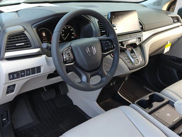 Certified 2026 Honda Odyssey EX-L image 3