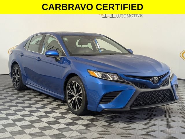 Used 2019 Toyota Camry SE FWD image 2