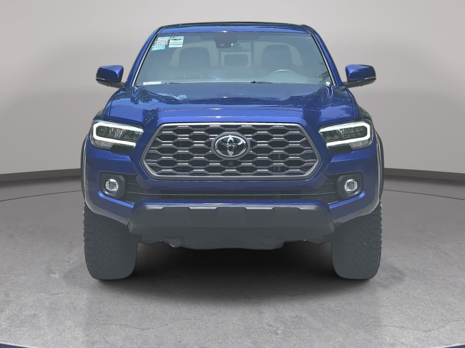 Used 2023 Toyota Tacoma TRD Off-Road w/ TRD Premium Off Road Package AWD/4WD image 2