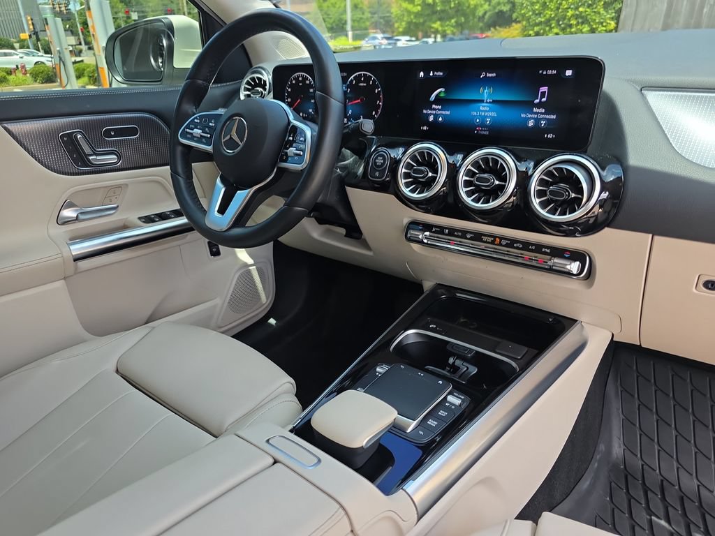 Certified 2022 Mercedes-Benz GLA 250 4MATIC image 17