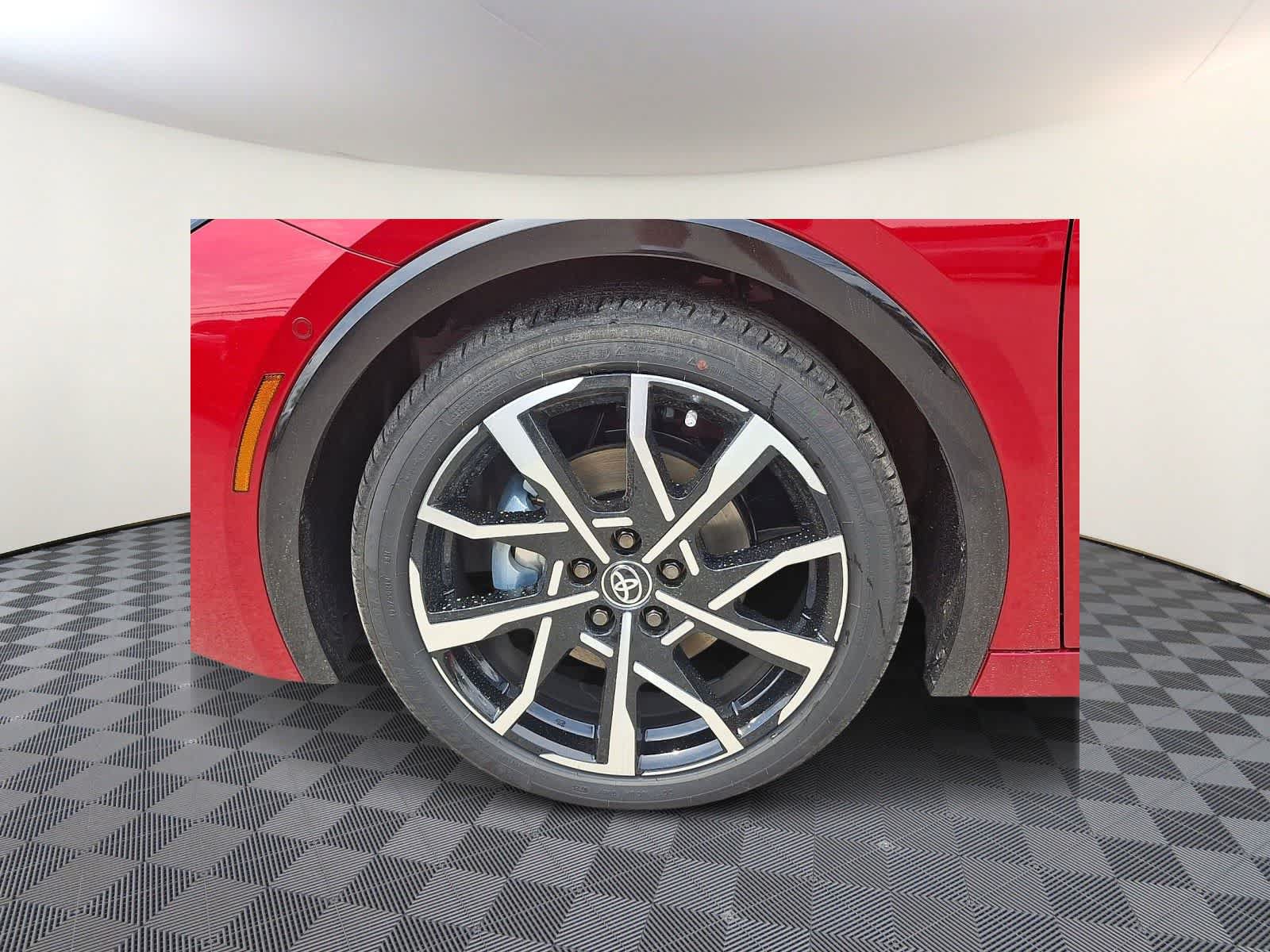 Used 2026 Toyota Prius Plug-In Hybrid w/ Limited Premium Package FWD image 7