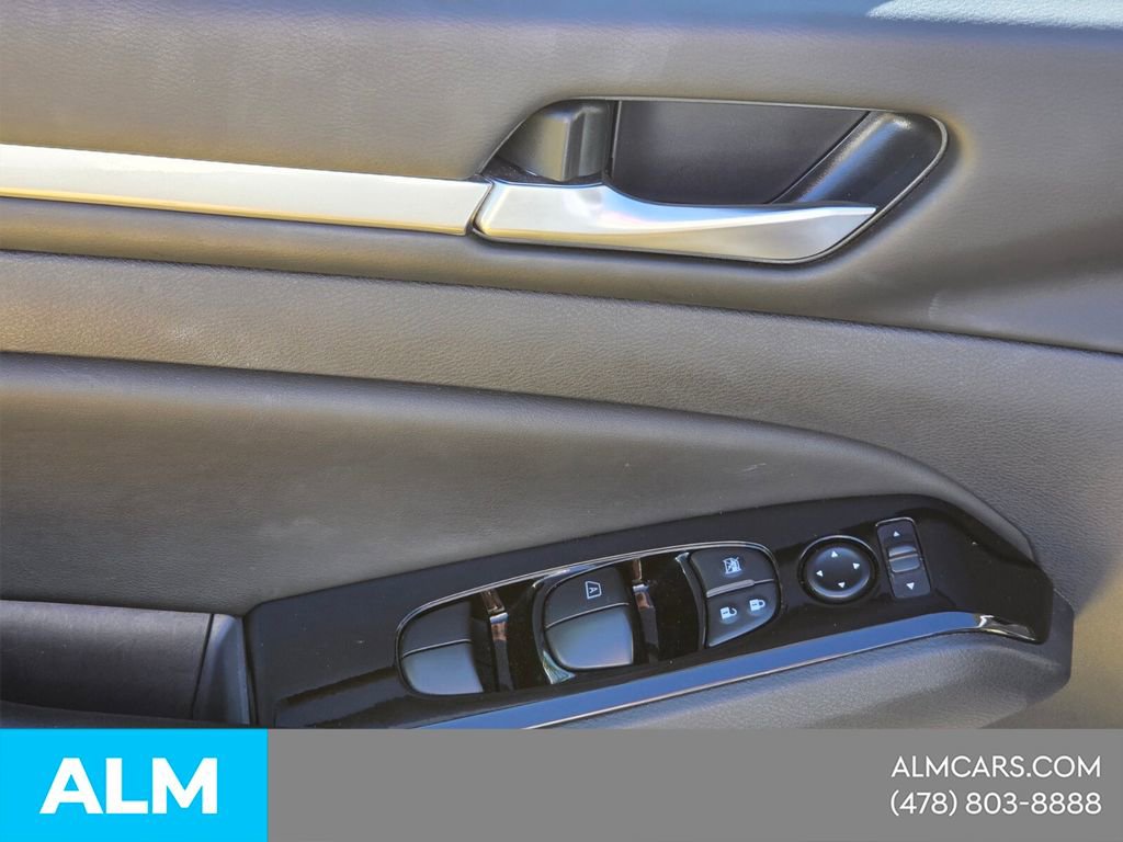 Used 2025 Nissan Altima 2.5 SR image 26
