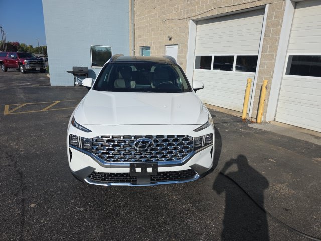 Used 2023 Hyundai Santa Fe Limited AWD/4WD image 2