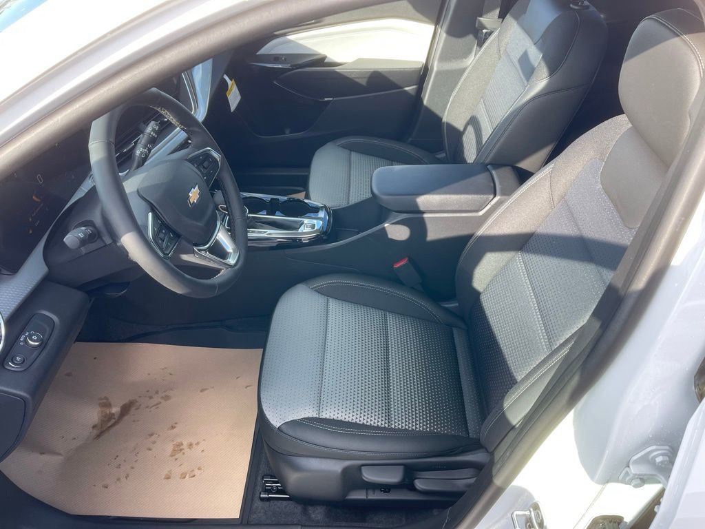 New 2026 Chevrolet Trax LT w/ LT Convenience Package image 11