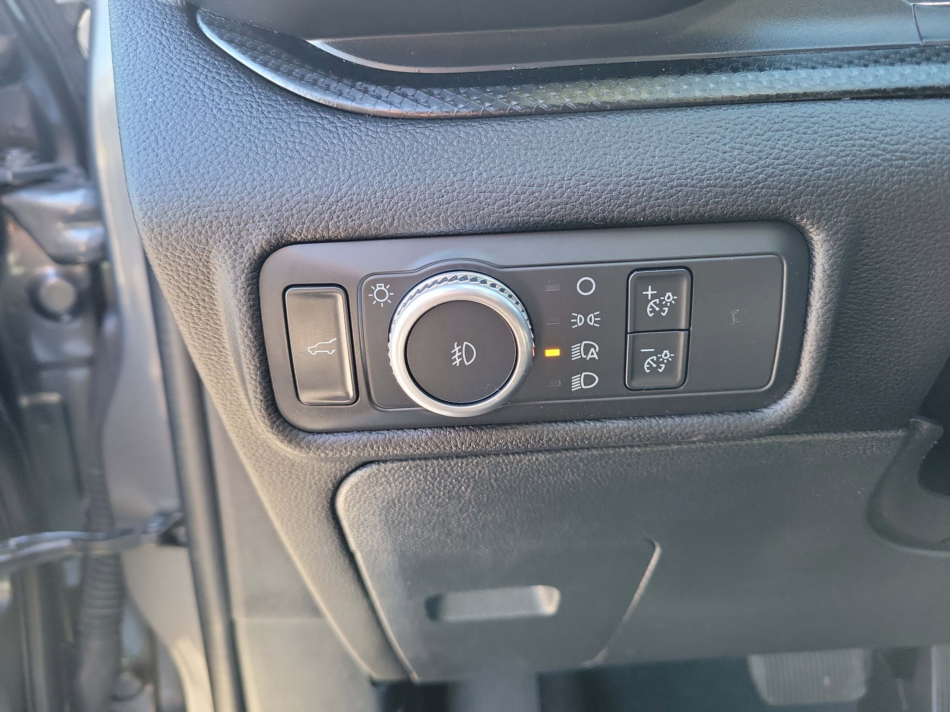 Used 2022 Ford Explorer ST-Line image 21