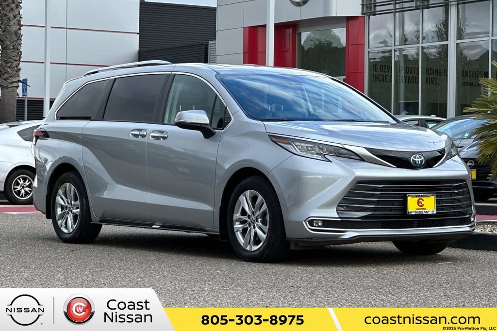 Used 2023 Toyota Sienna Limited