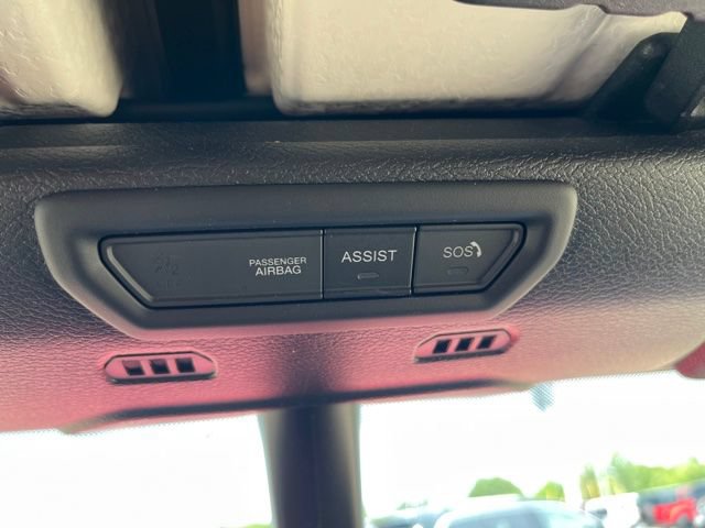 Used 2021 Jeep Wrangler Unlimited Sahara w/ Uconnect 4C Nav & Sound Group AWD/4WD image 32
