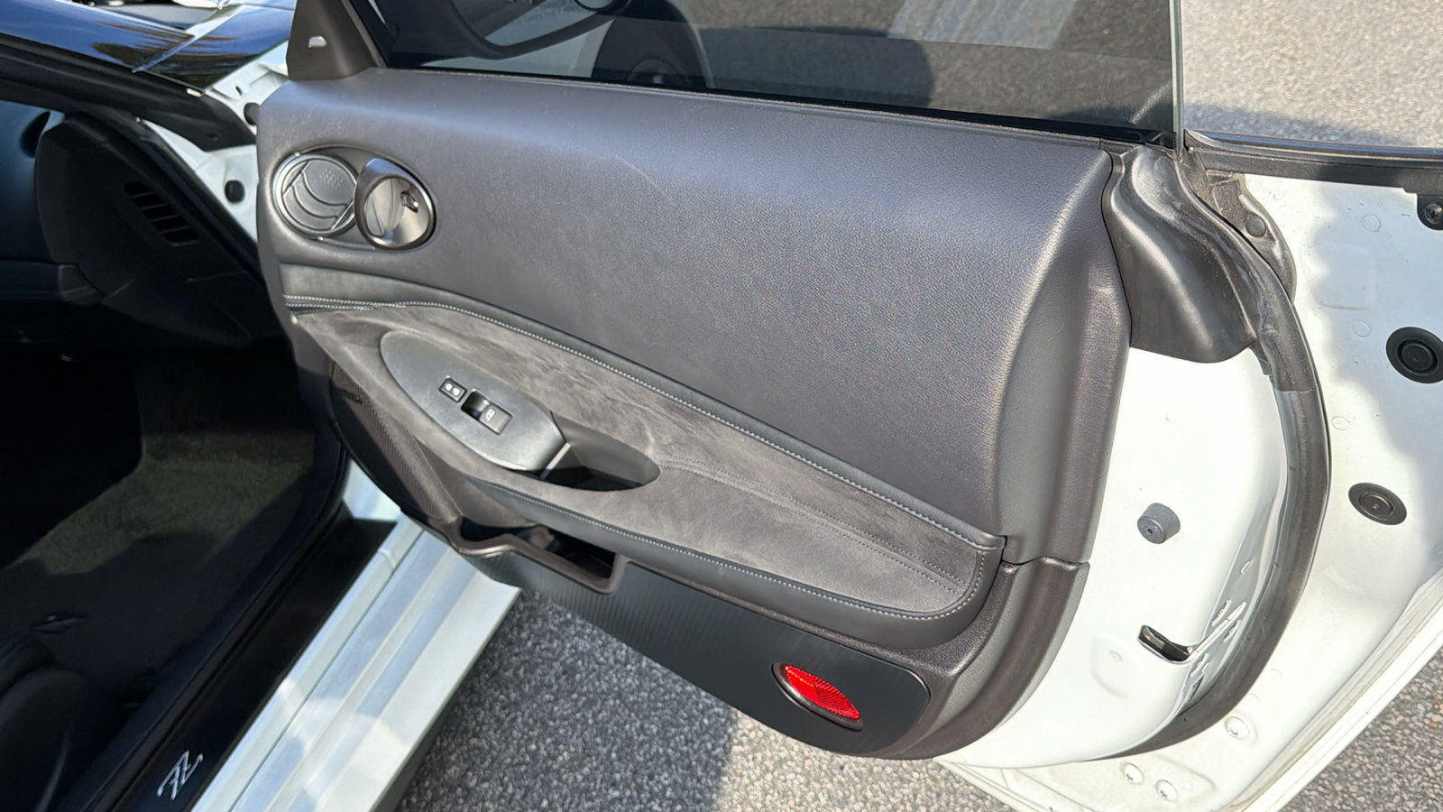 Used 2023 Nissan Z w/ Floor Mat Package (L93) RWD image 18