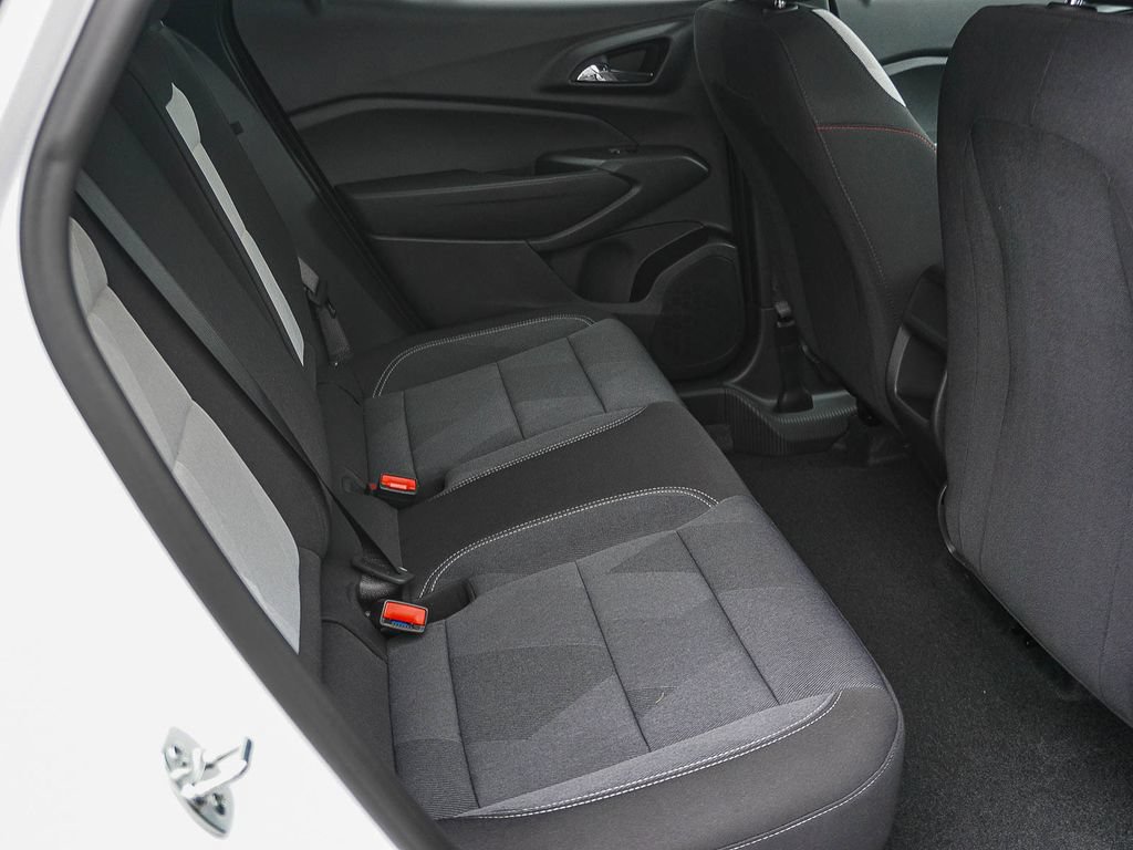 New 2026 Chevrolet Trax RS w/ Driver Confidence Package FWD image 13