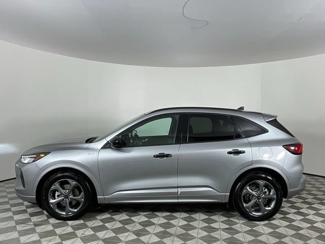 Used 2024 Ford Escape ST-Line FWD image 8
