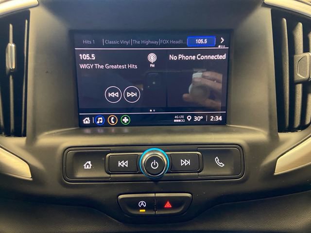 Used 2024 GMC Terrain SLE image 19