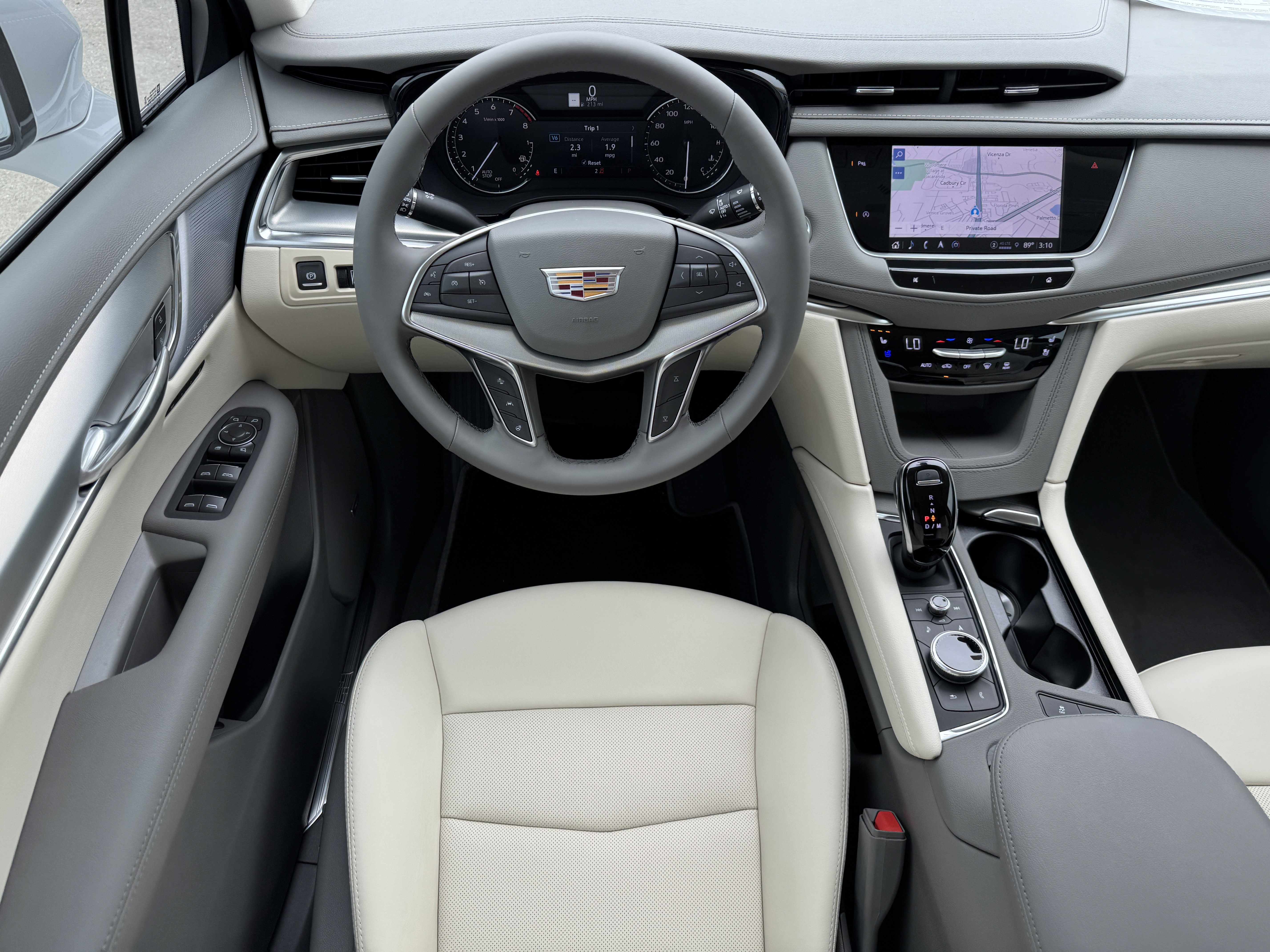 New 2025 Cadillac XT5 Premium Luxury image 15