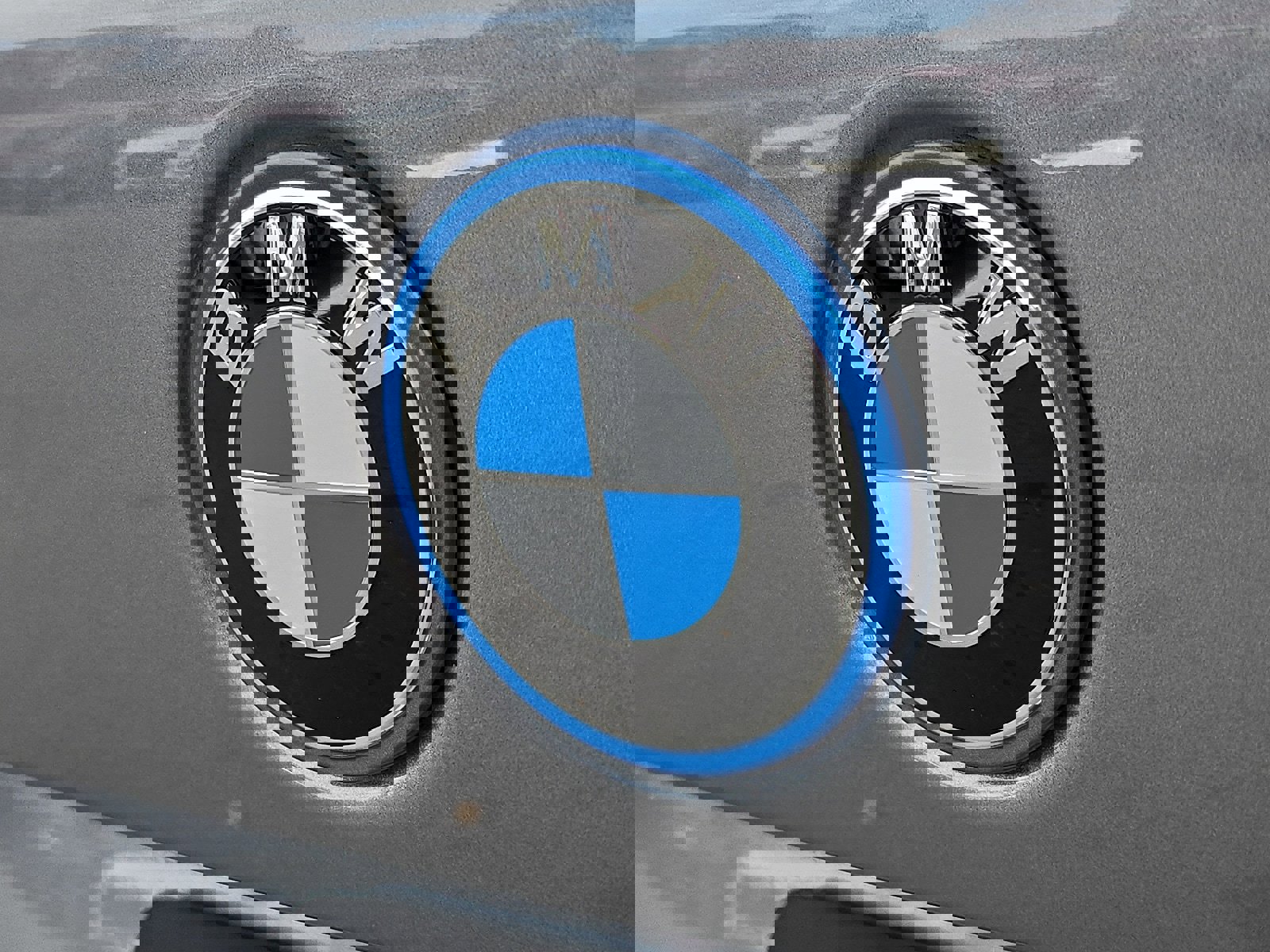 Used 2026 BMW X5 xDrive50e w/ M Sport Package image 14