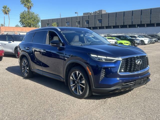 Used 2023 INFINITI QX60 Luxe w/ Performance Audio Package image 5