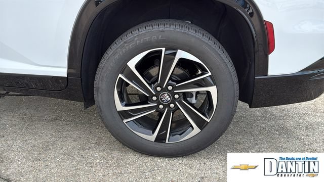 Used 2026 Buick Enclave Sport Touring FWD image 6