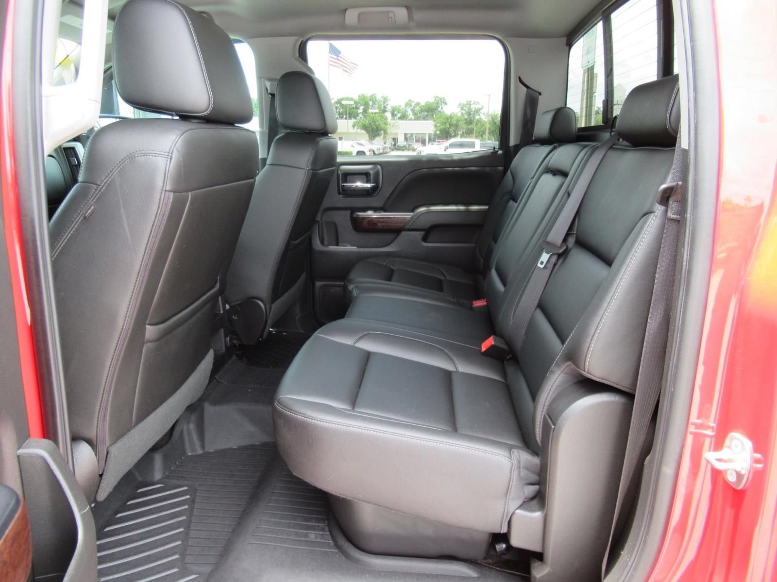 Used 2018 GMC Sierra 1500 SLT w/ SLT Premium Package AWD/4WD image 34