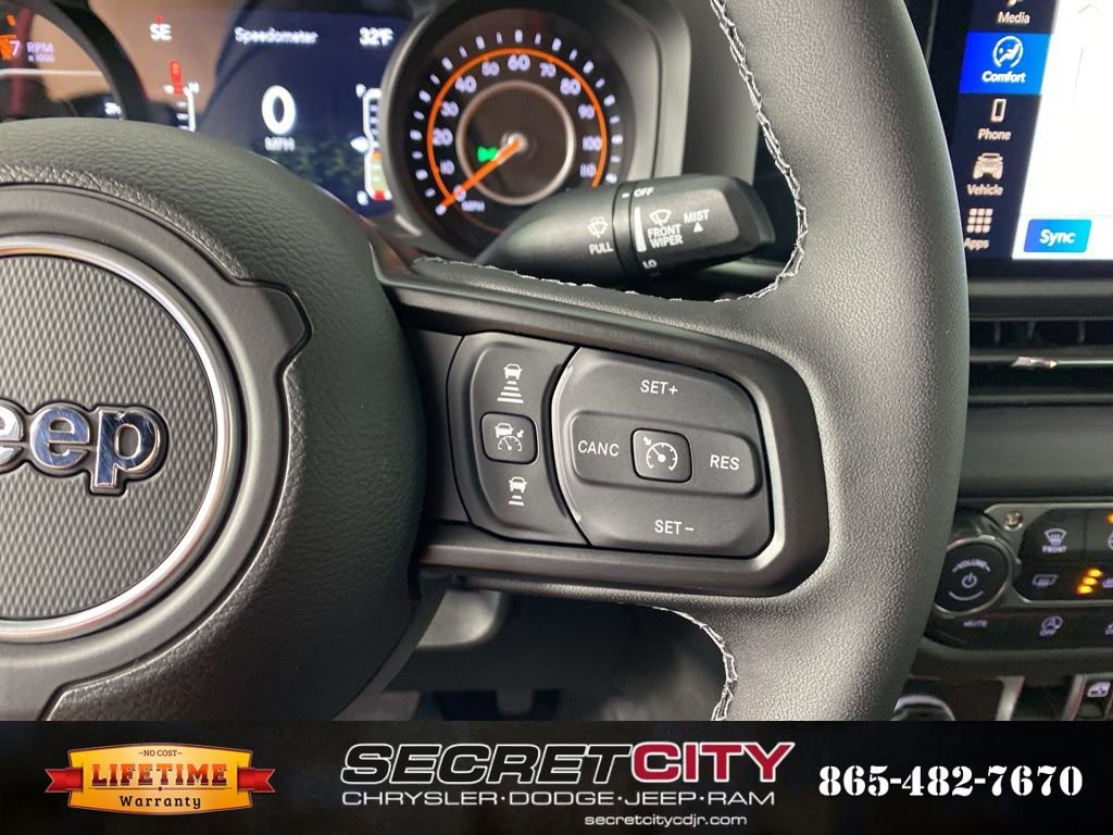 New 2026 Jeep Gladiator Sport AWD/4WD image 17