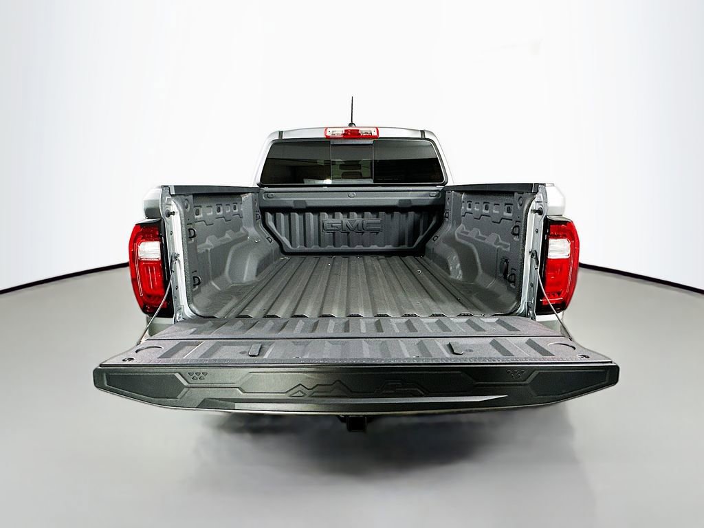 Used 2025 GMC Canyon AT4 image 33