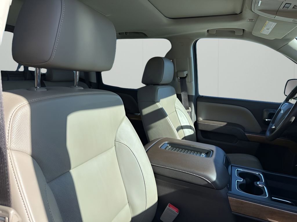 Used 2018 Chevrolet Silverado 1500 LTZ w/ Texas Edition image 14