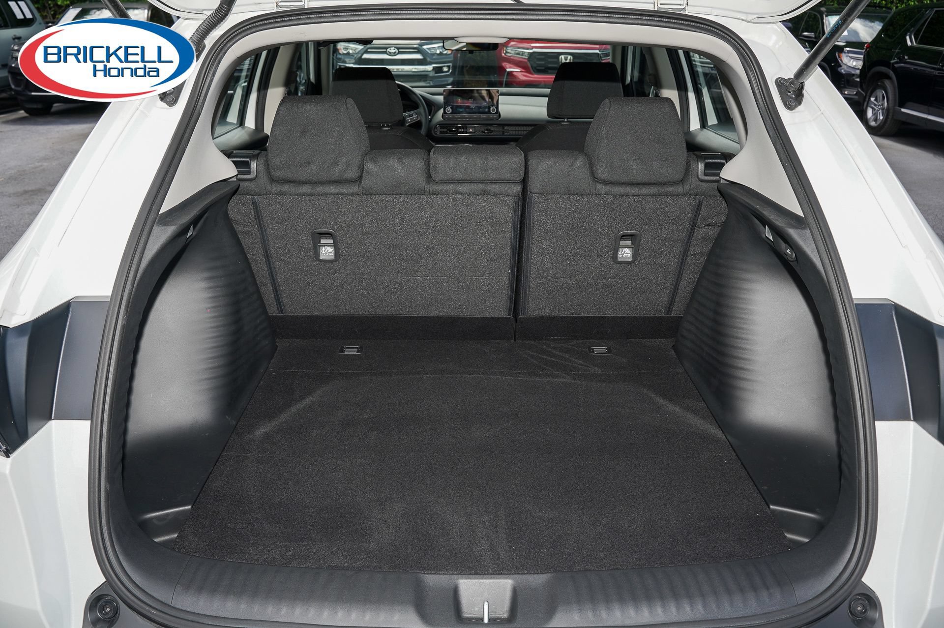 Certified 2023 Honda HR-V LX image 10