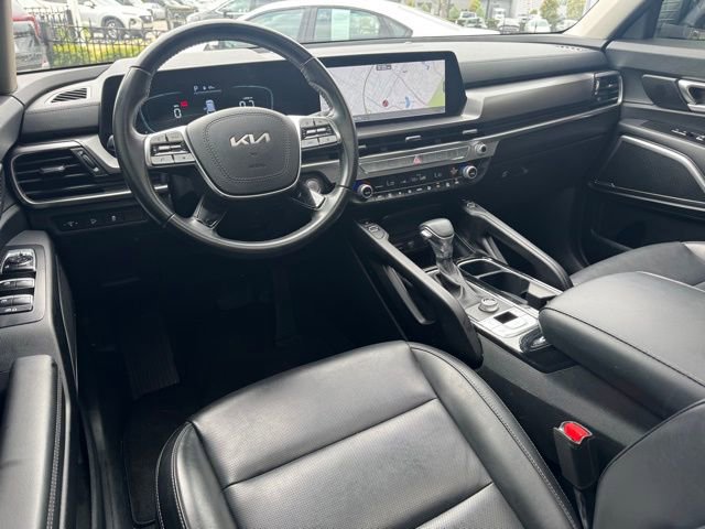 Certified 2024 Kia Telluride S w/ S Sunroof Package image 13