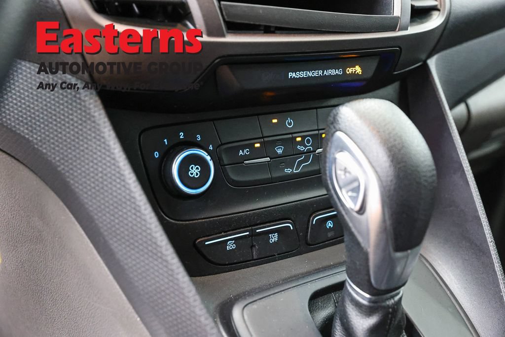 Used 2022 Ford Transit Connect XL FWD image 20