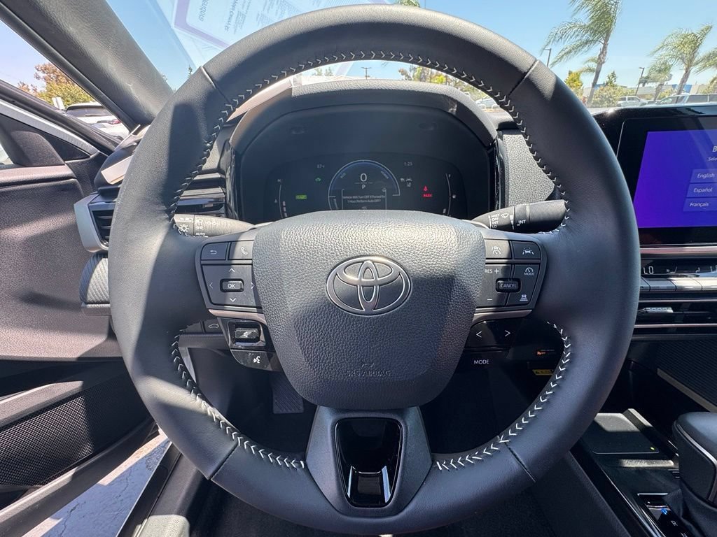 Certified 2025 Toyota Camry SE FWD image 24