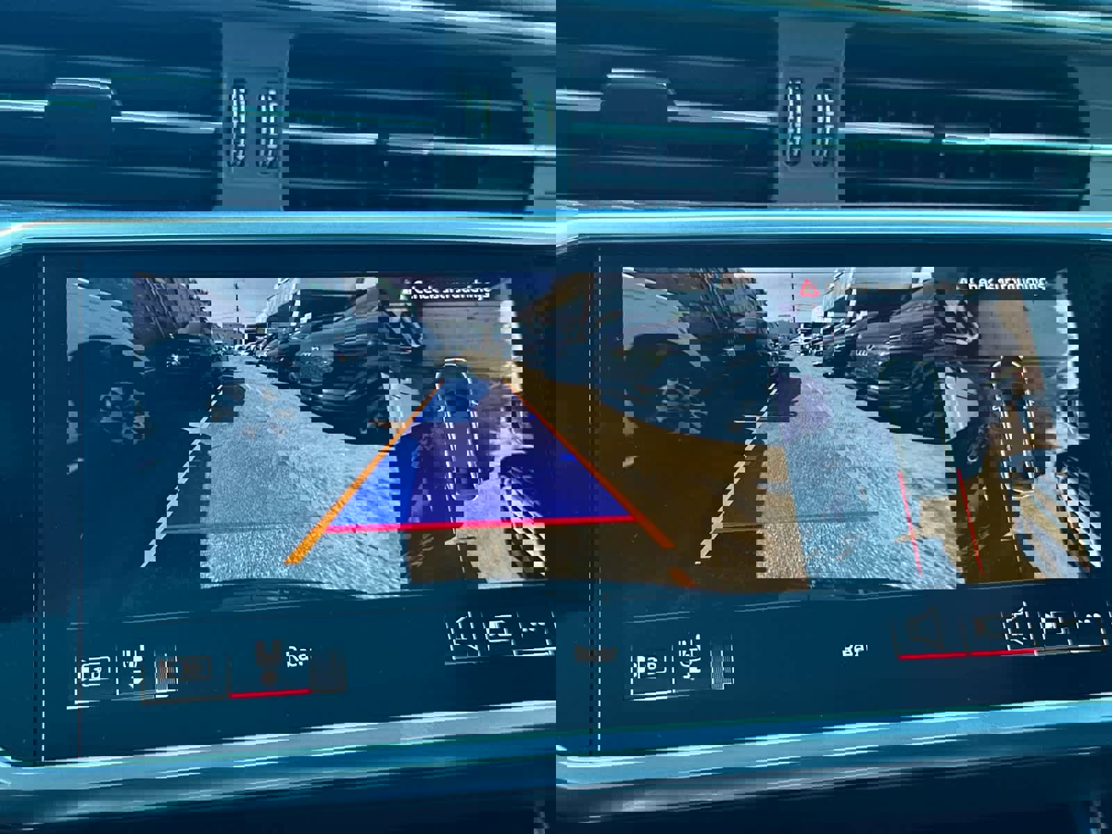 Used 2025 Audi A6 Premium Plus w/ Premium Plus Package image 19