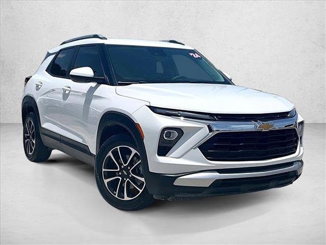 Used 2024 Chevrolet TrailBlazer LT FWD image 12
