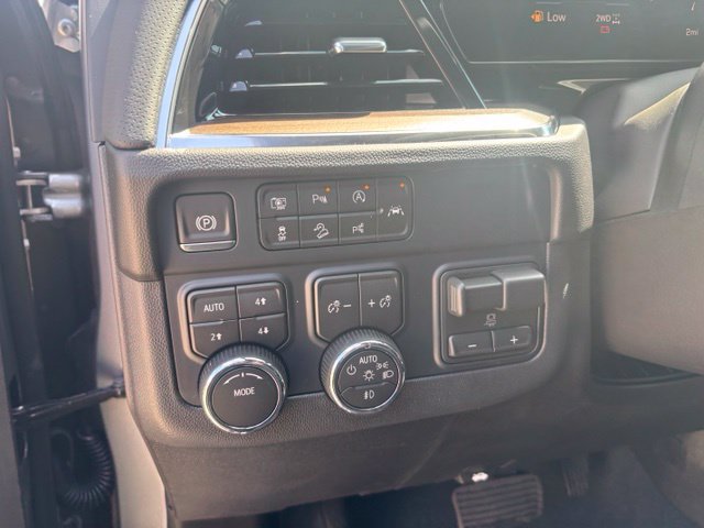 New 2026 Chevrolet Tahoe High Country w/ Sun And Tow Package AWD/4WD image 21