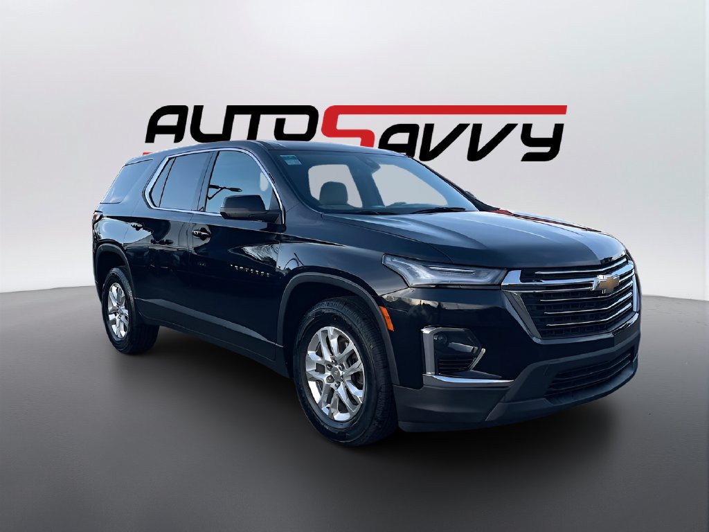 Used 2023 Chevrolet Traverse LS