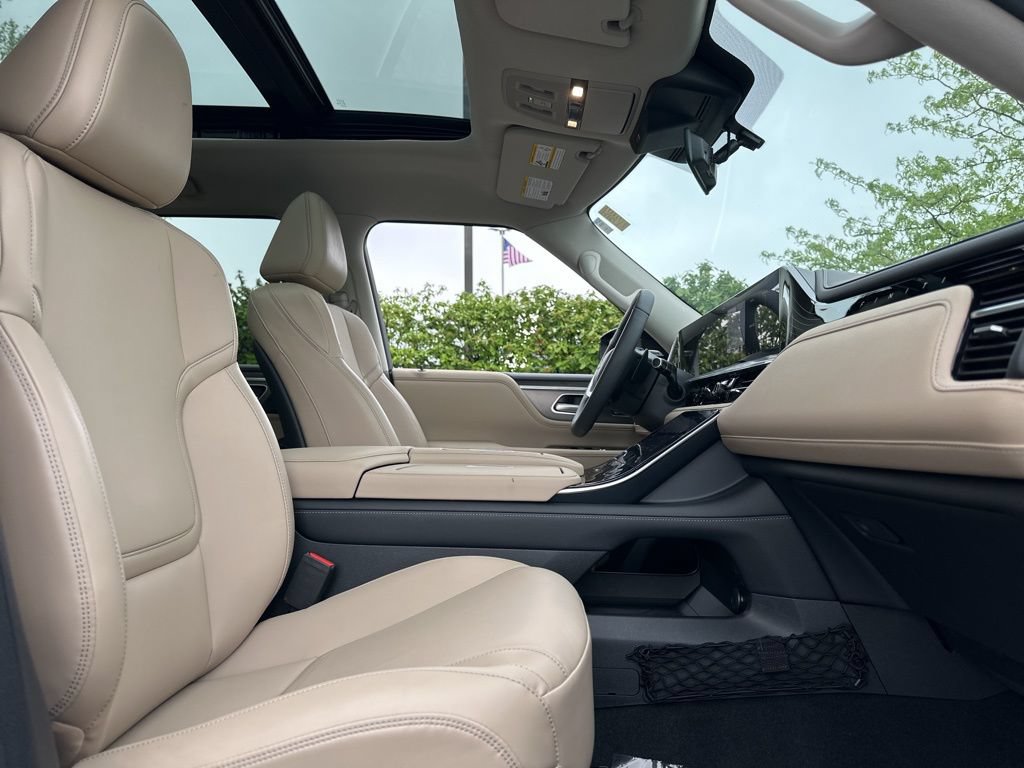 Certified 2026 INFINITI QX80 Pure w/ Cargo Package AWD/4WD image 27