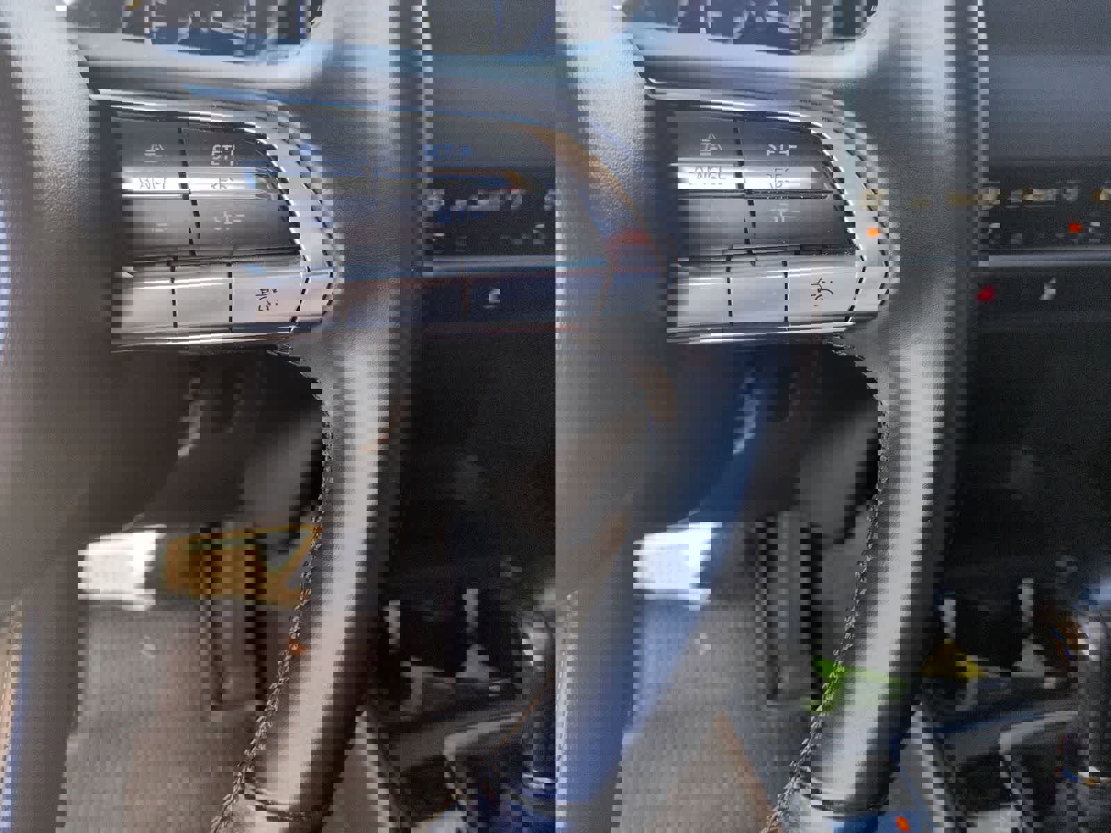 Used 2023 MAZDA CX-50 AWD 2.5 S w/ Cargo Package image 23