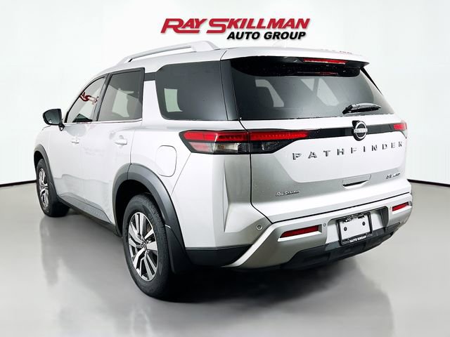 Used 2022 Nissan Pathfinder SL image 5