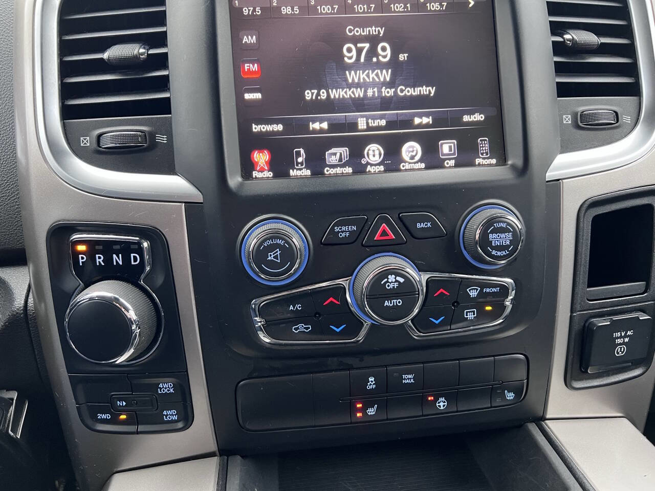 Used 2016 RAM 1500 Outdoorsman image 21