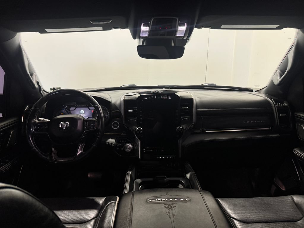 Used 2019 RAM 1500 Limited AWD/4WD image 3