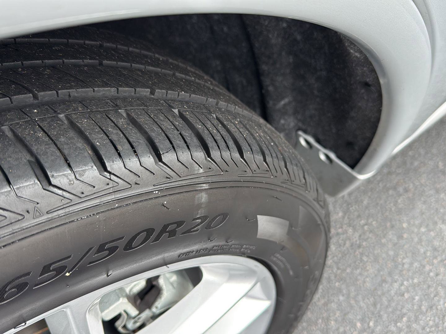 Used 2023 Dodge Durango GT image 36