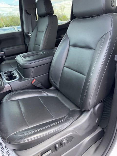 Used 2019 Chevrolet Silverado 1500 LTZ w/ LTZ Premium Package image 18