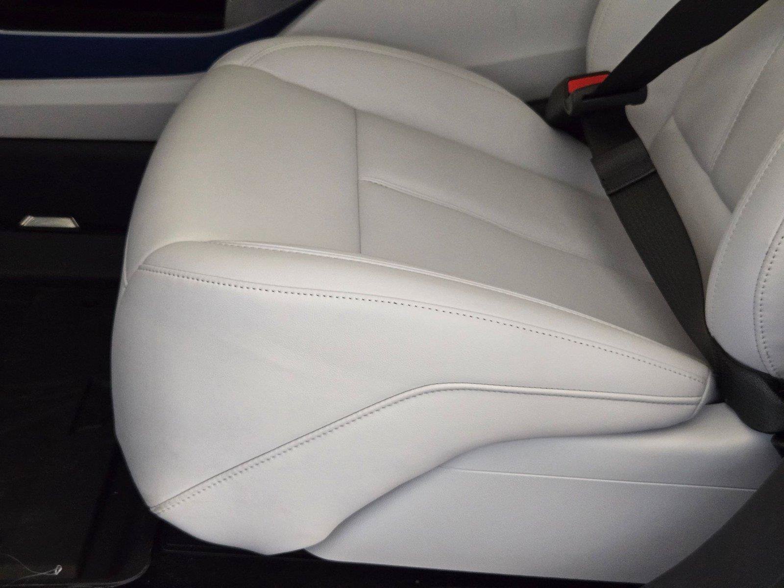 New 2027 Cadillac Optiq Sport RWD image 24