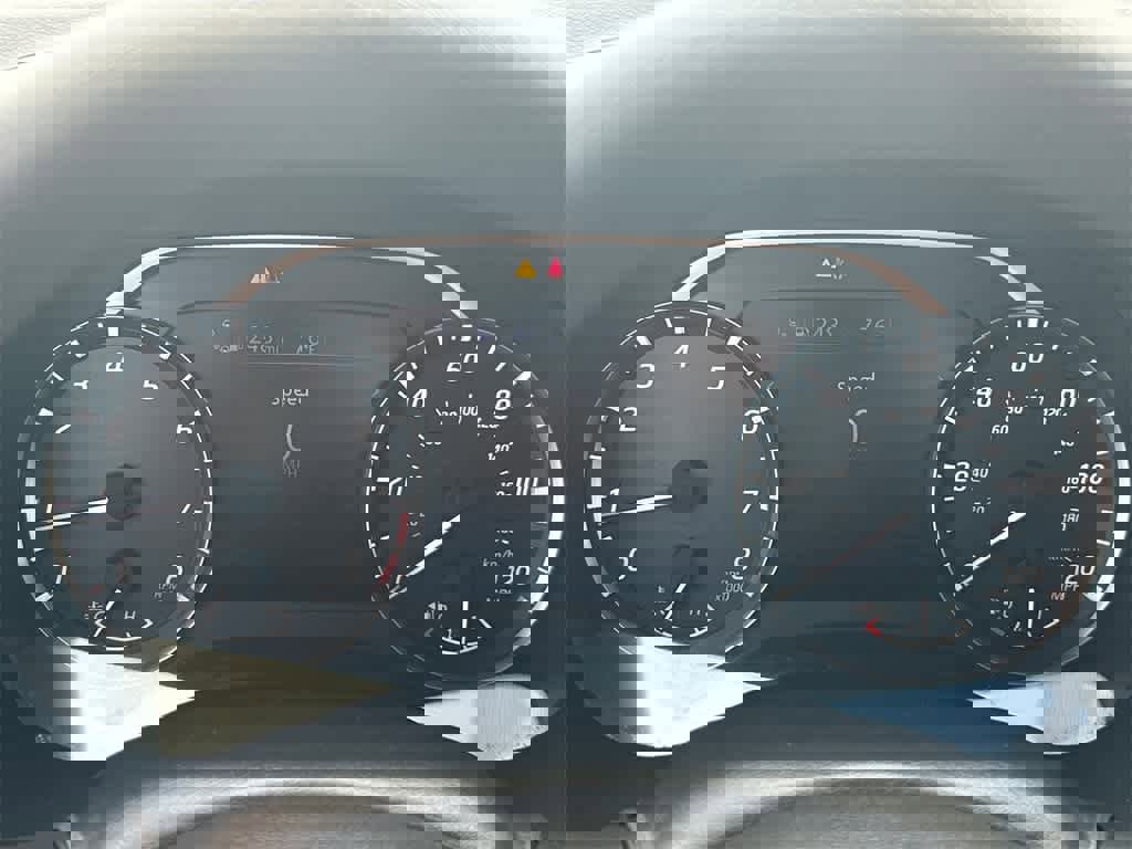 Used 2022 Nissan Frontier SV w/ Technology Package image 23