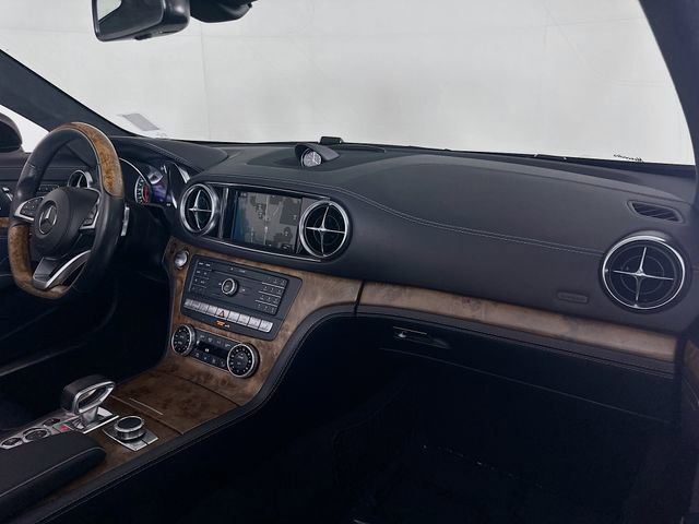 Certified 2019 Mercedes-Benz SL 63 AMG image 27